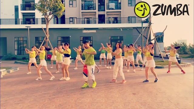 Sofia dance | Song by Alvaro Soler | zumba dance choreography by master Abhi смотреть онлайн