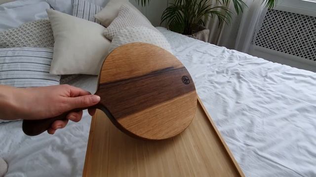 Разделочная доска из дуба "RETIC" светлая, круглая с ручкой смотреть онлайн