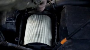Замена воздушного фильтра Skoda Octavia A5