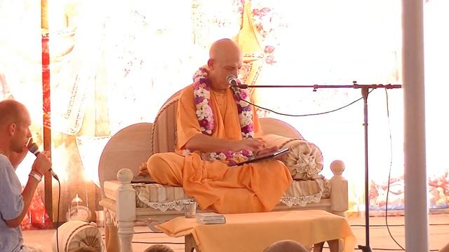 Е.С. Прахладананда Свами 15.09.2017 (4 из 6) - 6 типов любовных взаимоотношений между преданными смотреть онлайн