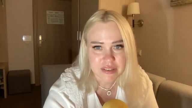 02.11.2022 | Первый стрим из Сочи | Читаем фф о Вигуках смотреть онлайн
