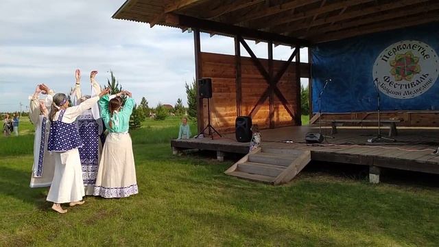 Белый лебедь на фестивале Перволетье смотреть онлайн