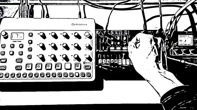 #34 model:cycles × volca fm × ms-70cdr /30th December 2021 смотреть онлайн