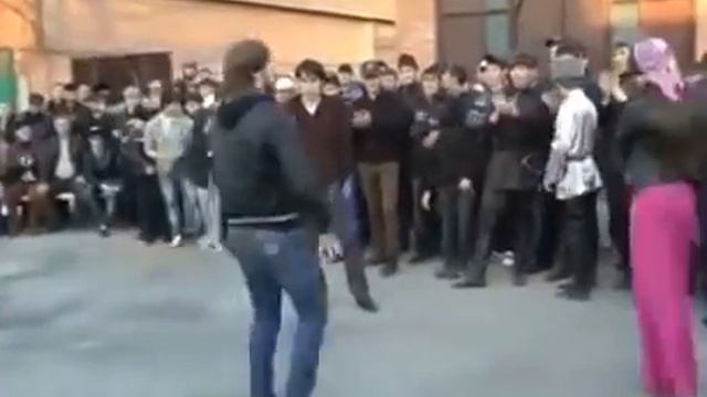 Чеченские танцы видео смотреть онлайн