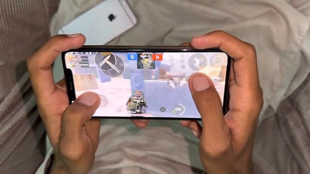 IPHONE XS MAX PUBG TEST 😱 смотреть онлайн