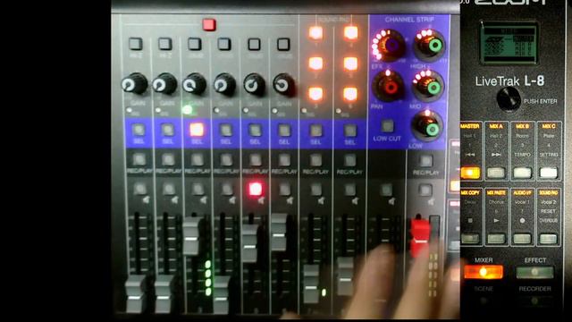 【配信】zoom LiveTrak L-8を説明してみた！【オーディオインターフェース】 смотреть онлайн