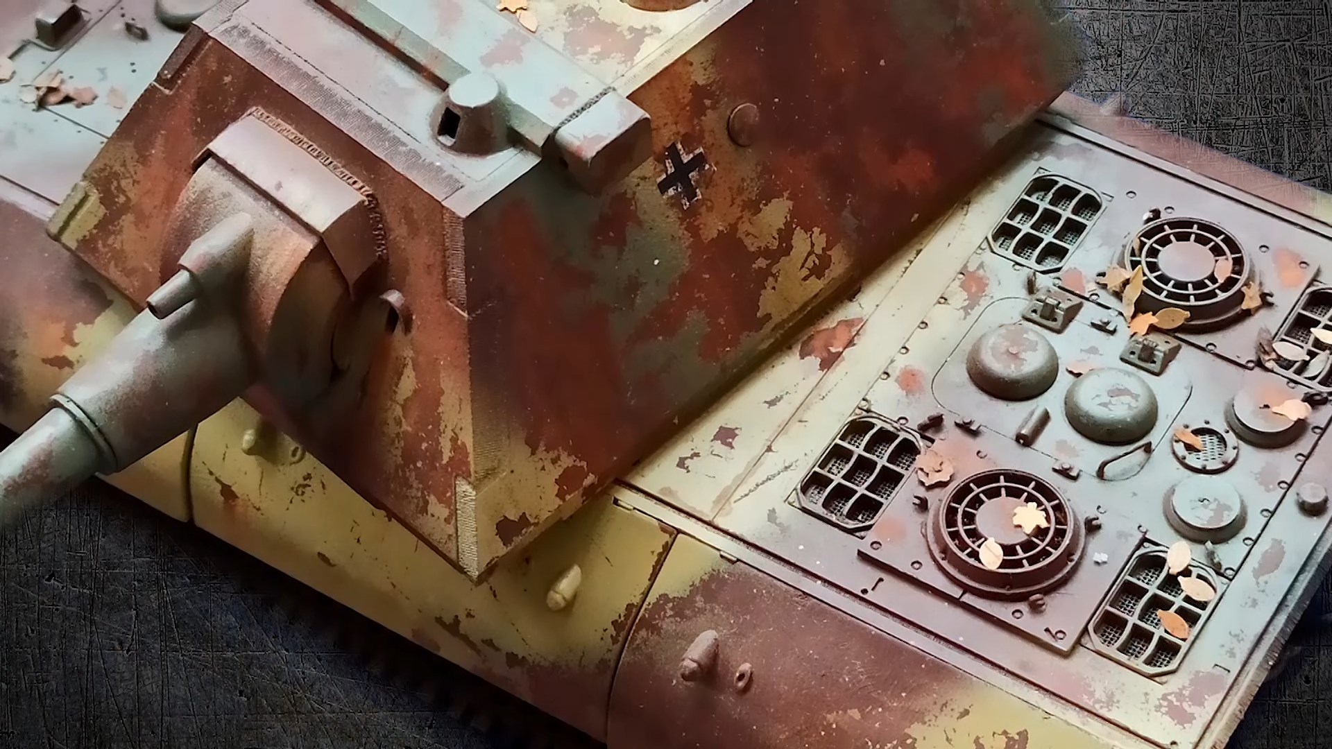 Сборная модель танка E-100 в масштабе 1:35 | Cборка модели танка смотреть онлайн