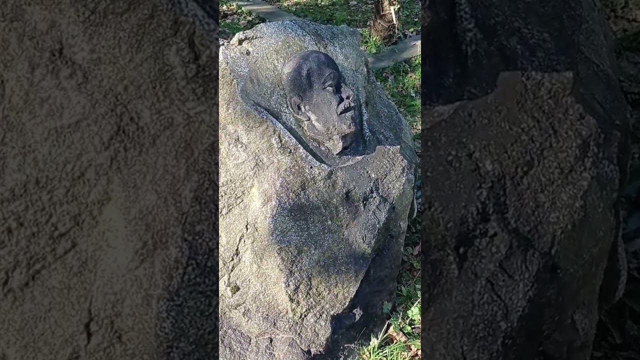 Байки из склепа. Отец Джорджа Баланчина - композитор Мелитон Баланчивадзе. Пантеон. Кутаиси. смотреть онлайн
