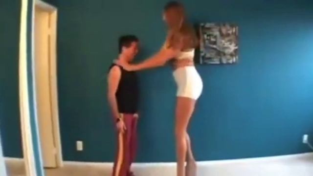 Height Comparison with 6'8' tall Amazon | tall woman short man | tall girlfriend short boyfriend смотреть онлайн