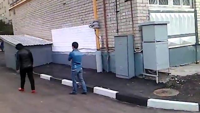 Саратов. Двор на Лунной 45. смотреть онлайн