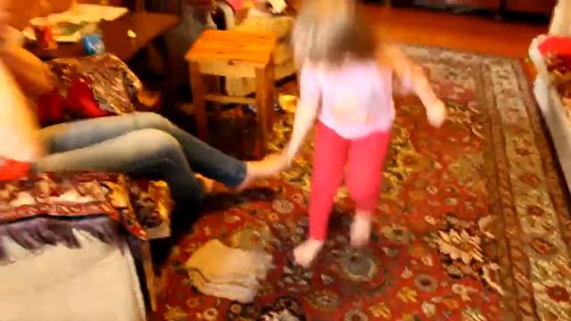 Валюша в гневе на тряпку смотреть онлайн