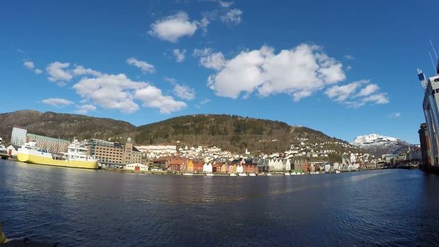 Bryggen - Bergen, Norway. Easter timelapse смотреть онлайн