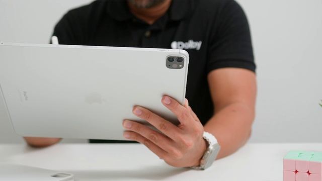 It’s Finally HERE: Final Cut Pro For iPad VS Mac! ? смотреть онлайн