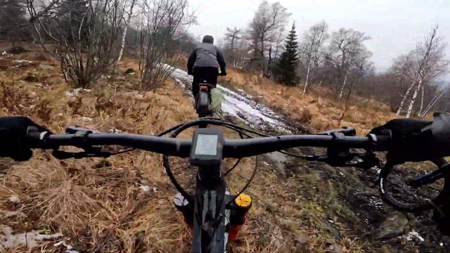 Вокруг хребта Уреньга смотреть онлайн