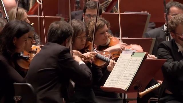 Иоганнес Брамс - Симфония №2 - Andrés Orozco-Estrada. смотреть онлайн