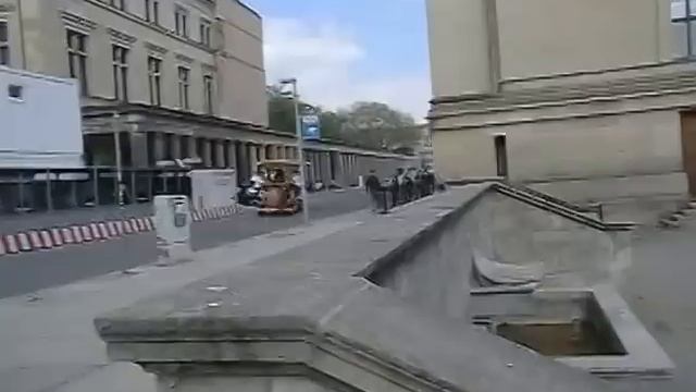 Пивная на колесиках/ Berlin смотреть онлайн