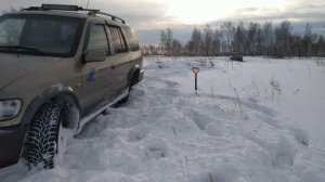 Киа Спортейдж 1 и Джип Гранд Чероки