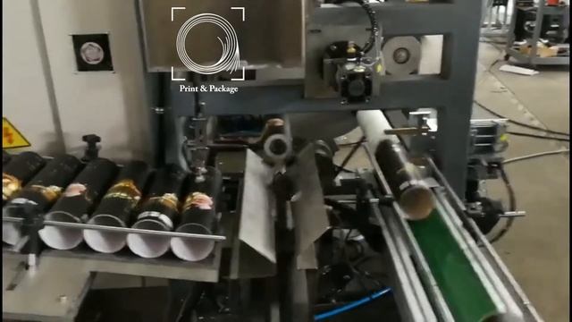 Автоматическая машина для подрезки тубусов и изготовления крышки тубуса смотреть онлайн