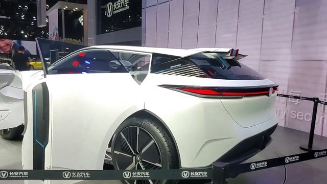 Avant garde style Changan Vision V concept car смотреть онлайн