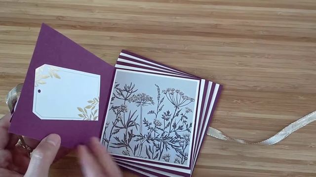 Scrap En Kit - Septembre 2021 -  Mini-album Pyramide