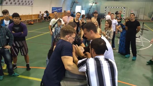 Павел Бокша vs Алексей ... смотреть онлайн