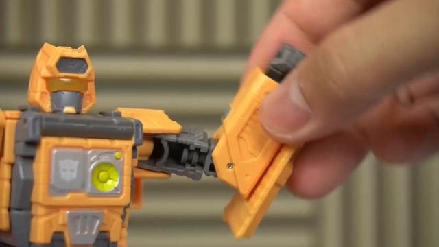BIG BOY - Transformers Kingdom Autobot ARK Review