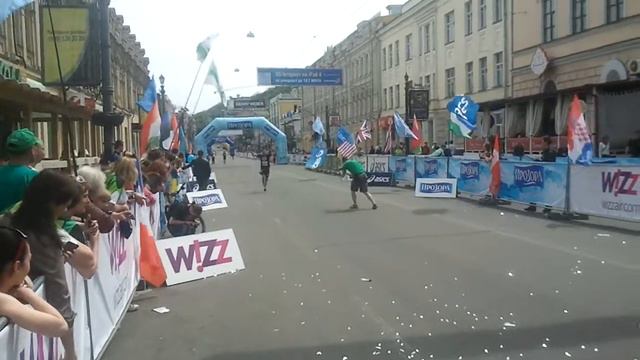Андрей Савенко - финиш в Киевском марафоне 27 апреля 2014 смотреть онлайн