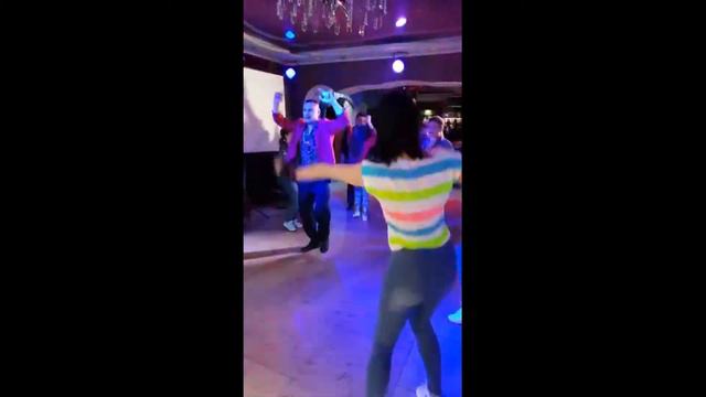 С днём рождения Леночка! смотреть онлайн