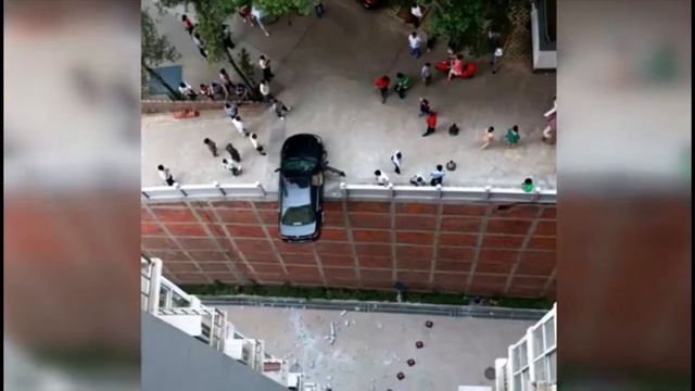 30 случаев, когда чертовски повезло смотреть онлайн
