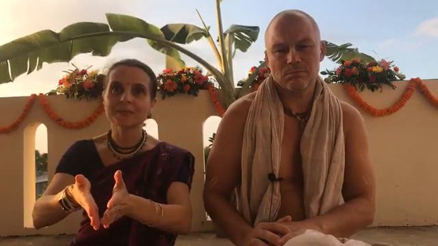 Вьяса-пуджа Шрилы Прабхупады, Е.М Джагадиш прабху & Е.М Джугала Притхи матаджи смотреть онлайн