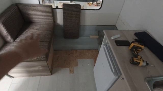 Переделали заднюю часть прицепа. Теперь все как Европейском караване смотреть онлайн