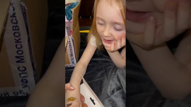 Быстрая татуировка/#Shorts смотреть онлайн