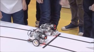 Победный финальный заезд нашего робота в шорт треке Lego