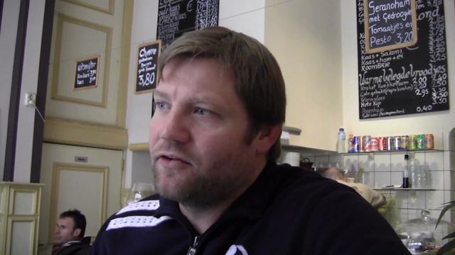 Interview Dennis van der Geest voor blog vraagherman.nl смотреть онлайн