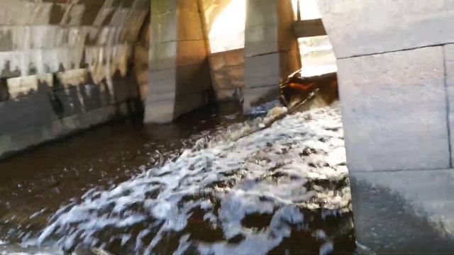 Водоспуск на Староладожском канале смотреть онлайн