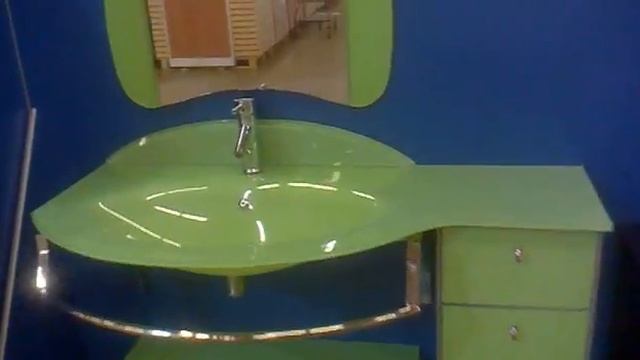 Салатовая стеклянная раковина.mp4 смотреть онлайн