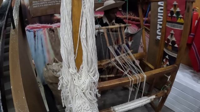 Conocí la mitad del mundo ? en ECUADOR ?? l VALE LA PENA? ? смотреть онлайн