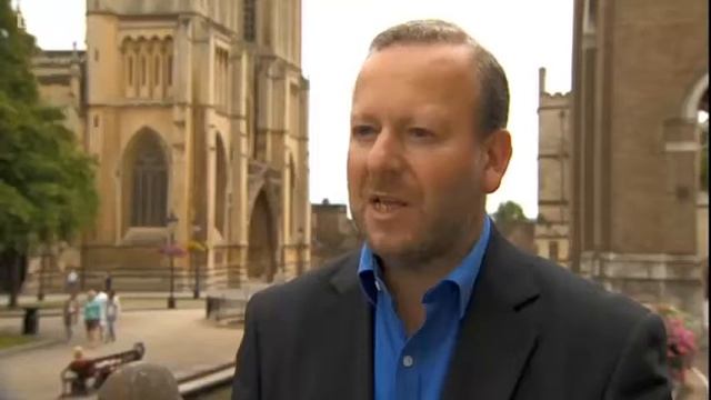 dbg's Renault Twizy on BBC Points West смотреть онлайн