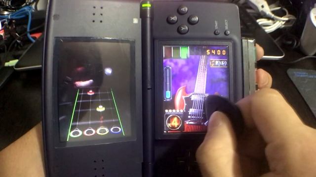 GAMING: Nintendo DS Lite + Guitar Hero On Tour Demo смотреть онлайн