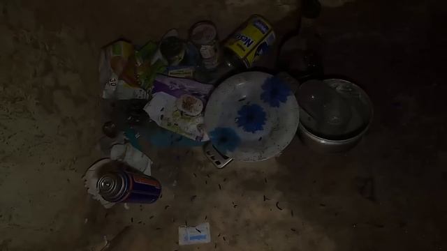SAMUEL JAMÁS REGRESÓ a la CASA ABANDONADA en el BOSQUE - DEJÓ SUS PERTENENCIAS | Sitios Abandonados смотреть онлайн