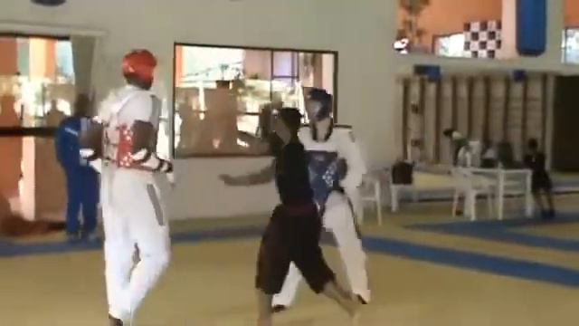 TAEKWONDO ROBELIS VS AARON COOK смотреть онлайн