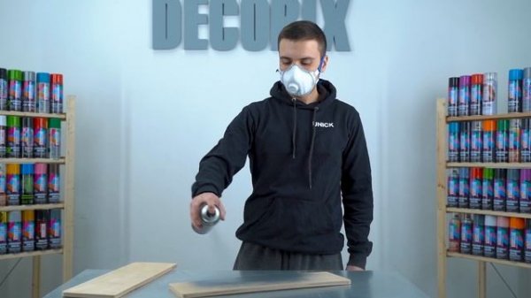 Аэрозольная краска RAL универсальная - Decorix RAL Professional - красим полку и вазу