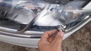 замена лампы ближнего света ларгус кросс 2021