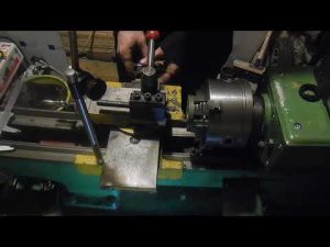 Установка сальника приводного вала передней бабки. Токарный станок ТВ-4.