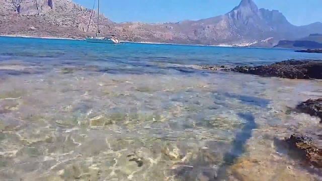 ??Crete Travel Guide 2020 | female solo travel walking tour of Imeri Gramvousa Chania Crete Greece смотреть онлайн
