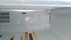 Как вытащить нижнюю полку в холодильнике Самсунг RL55VEBVB