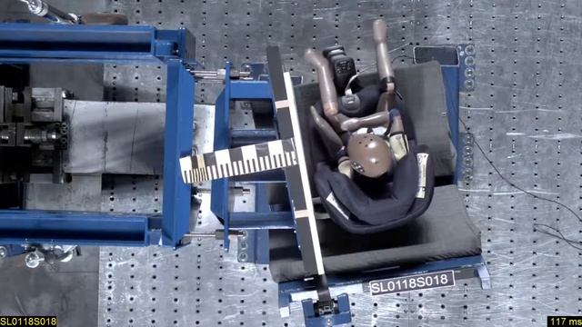 Cybex Sirona S i-Size | ADAC 2018 | краш-тест боковой смотреть онлайн