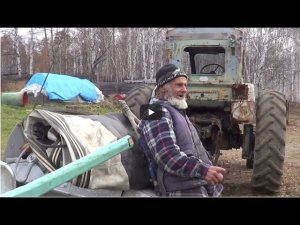 Вот что может поняга... и дядя Толя. Одна лодка из двух лодок, 9 метров