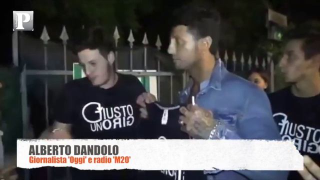 Il video: intervista al giornalista Alberto Dandolo di 'Oggi' смотреть онлайн