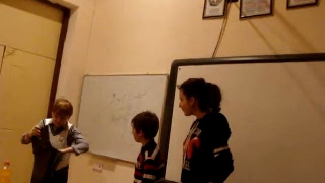 Новый год в театре 2016/ Сценка Игоря смотреть онлайн